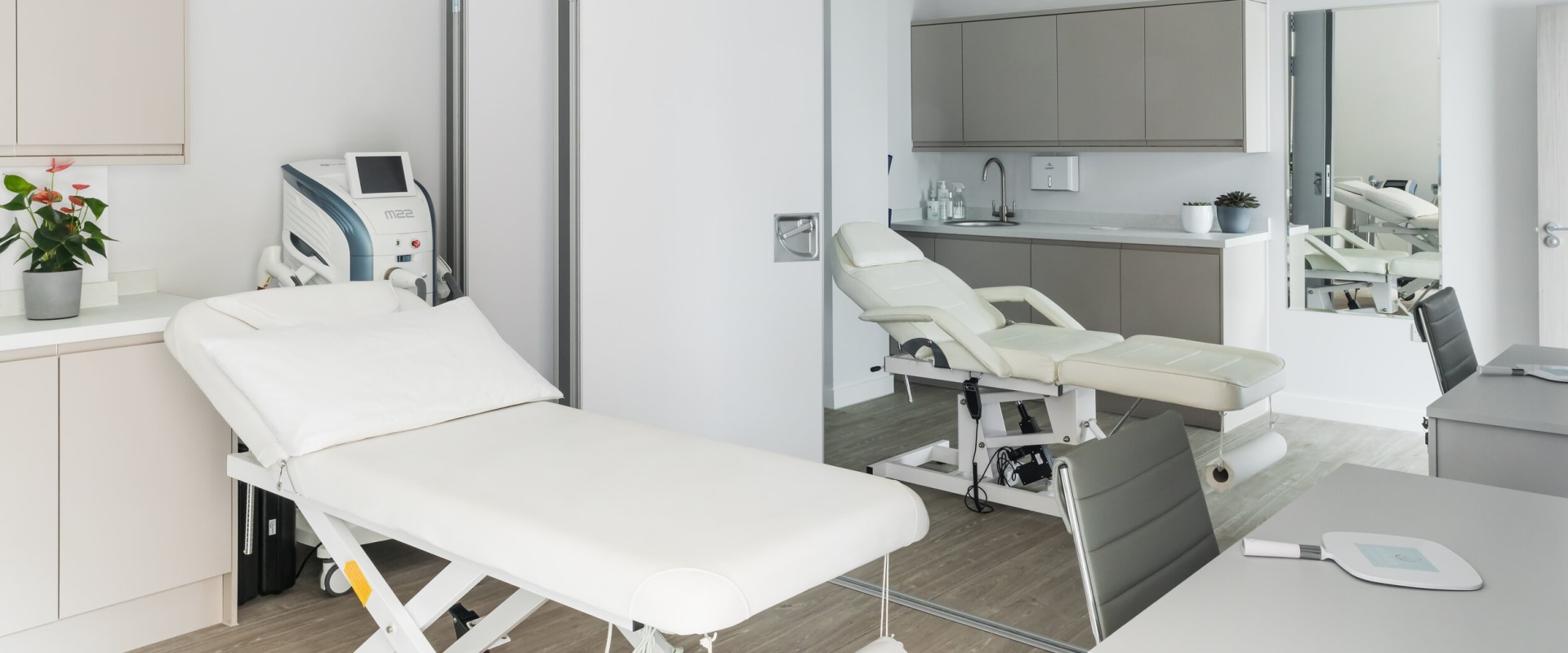 What is the purpose of an aesthetic clinic?